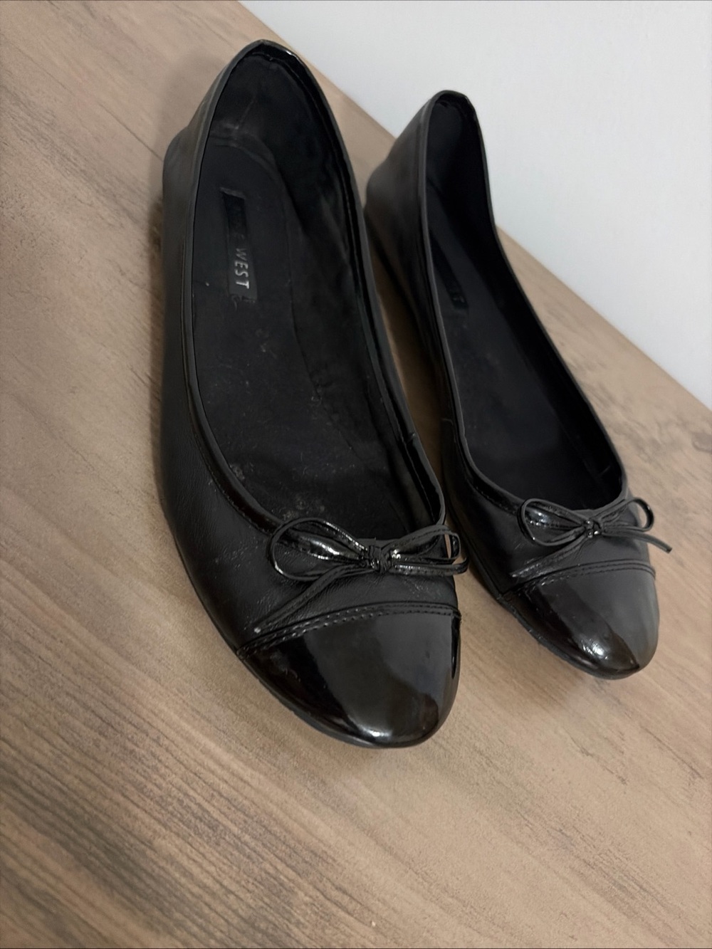 Nine West Black Patent Cap-Toe Ballet Flats with Bow